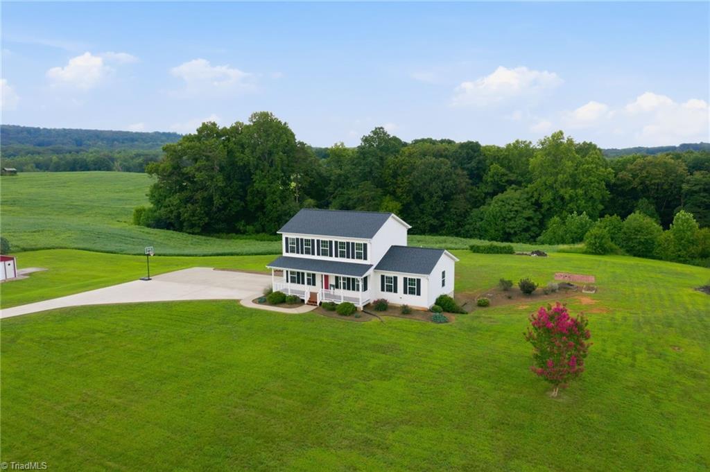 main property photo 41
