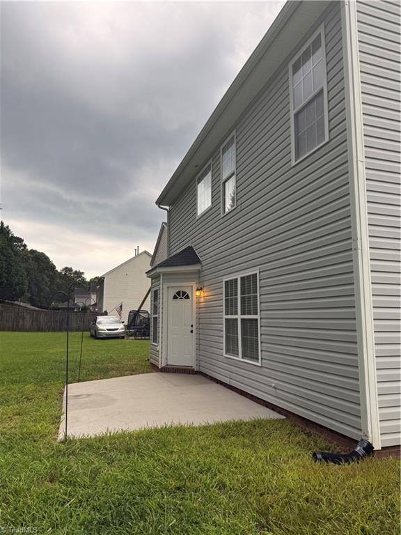 main property photo 28