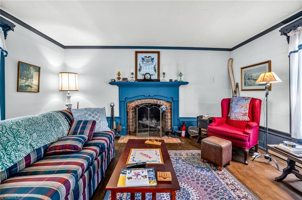 main property photo 12