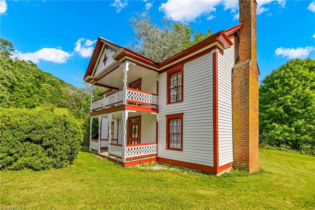 main property photo 6