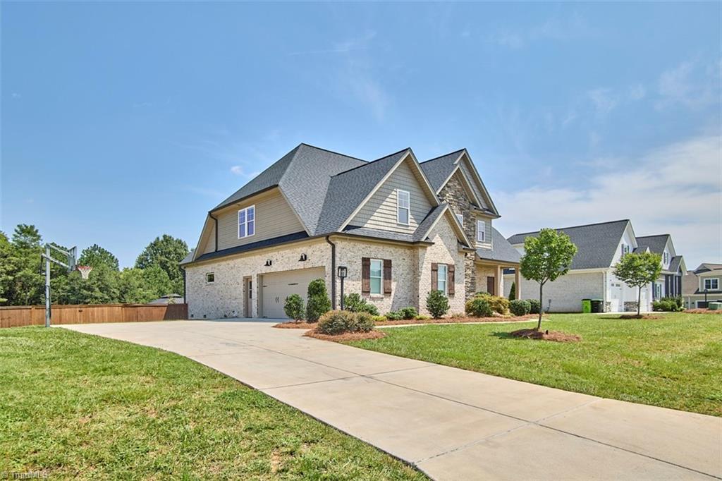 main property photo 49