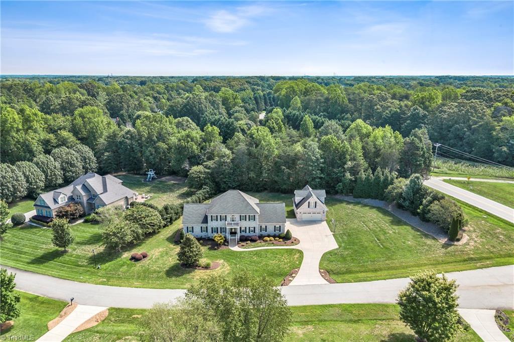 main property photo 30
