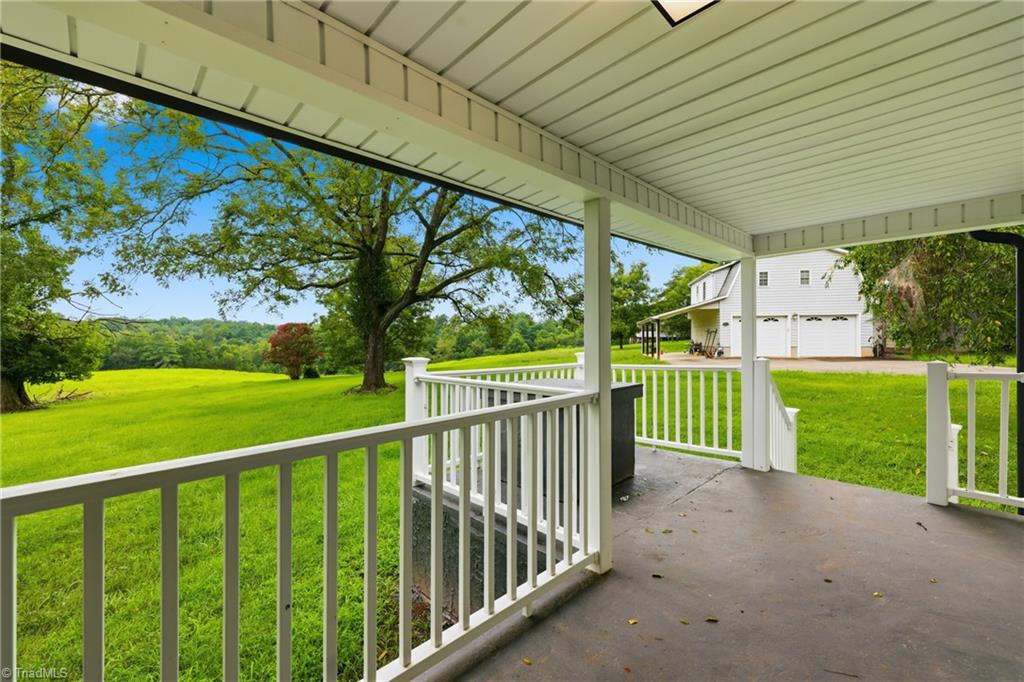 main property photo 38