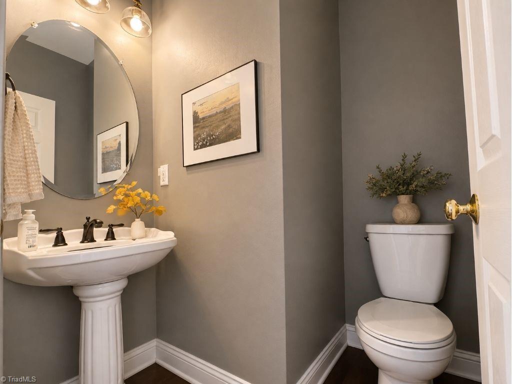 main property photo 15