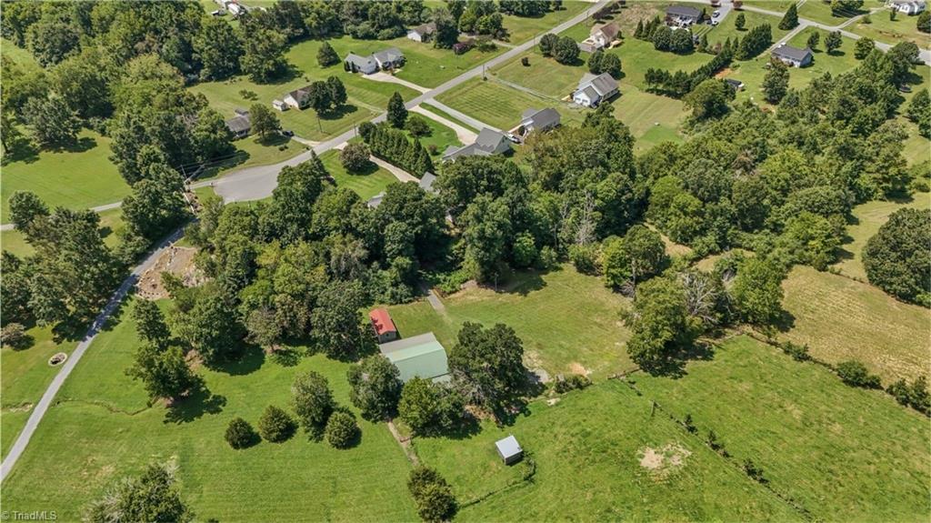main property photo 49