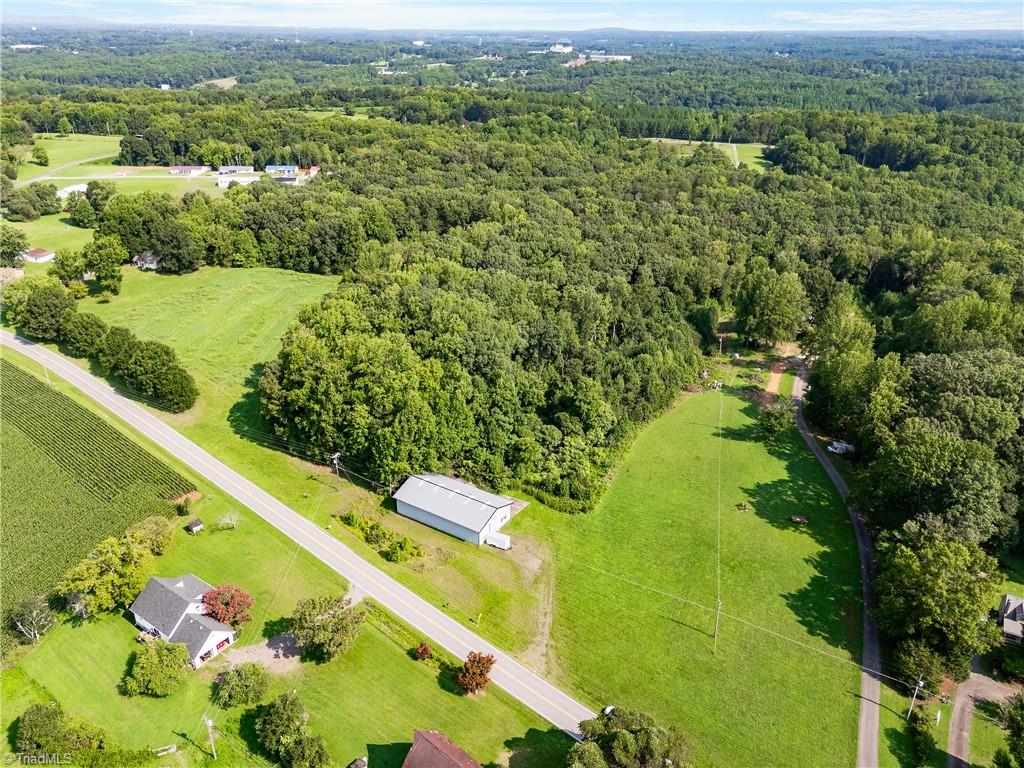 main property photo 23