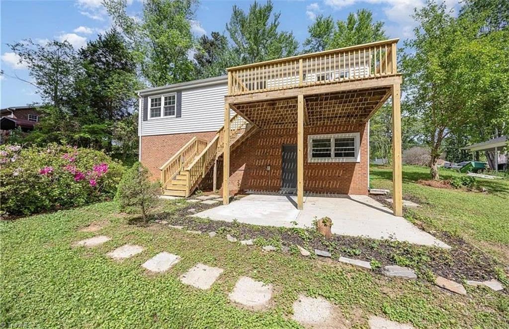 main property photo 27
