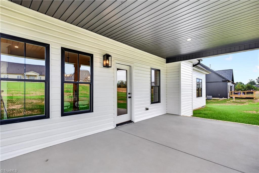 main property photo 42