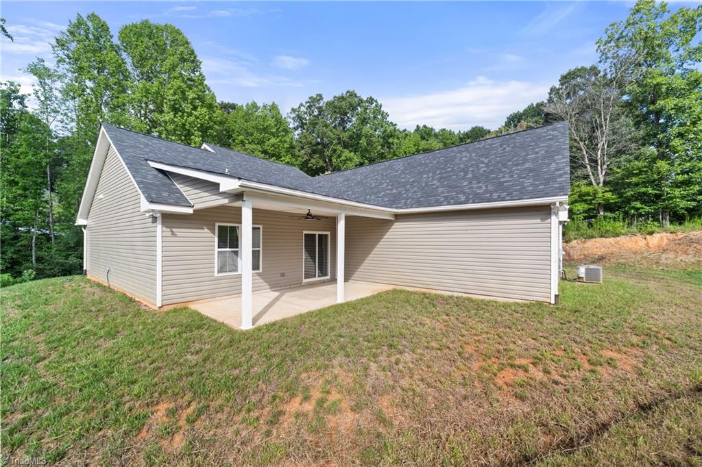 main property photo 30
