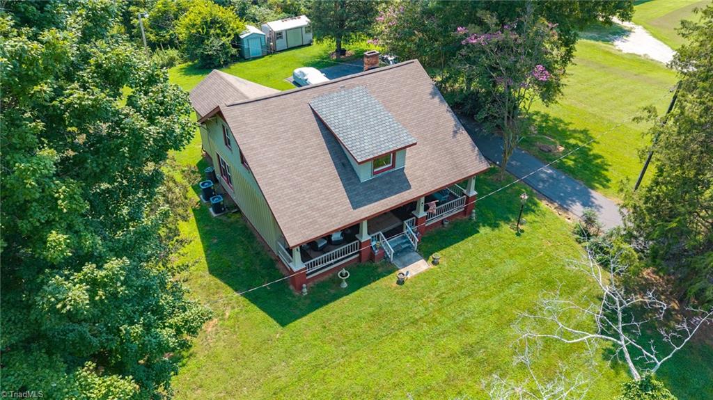 main property photo 31