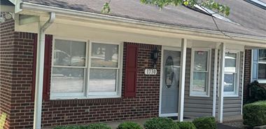 image of property with 2 Bed | 1 Bath | 986 Sqft