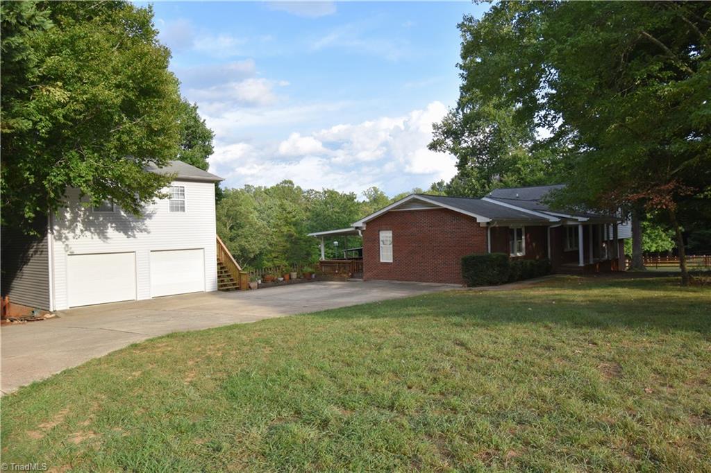 main property photo 39