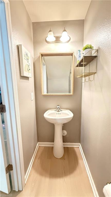 main property photo 9