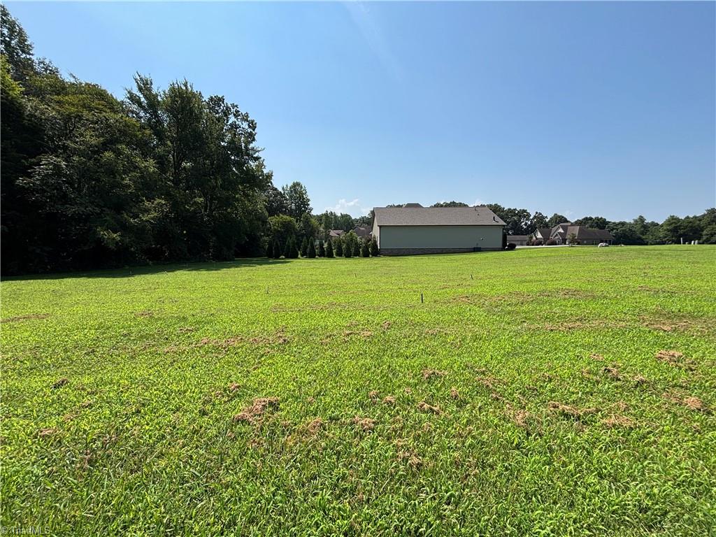 main property photo 15