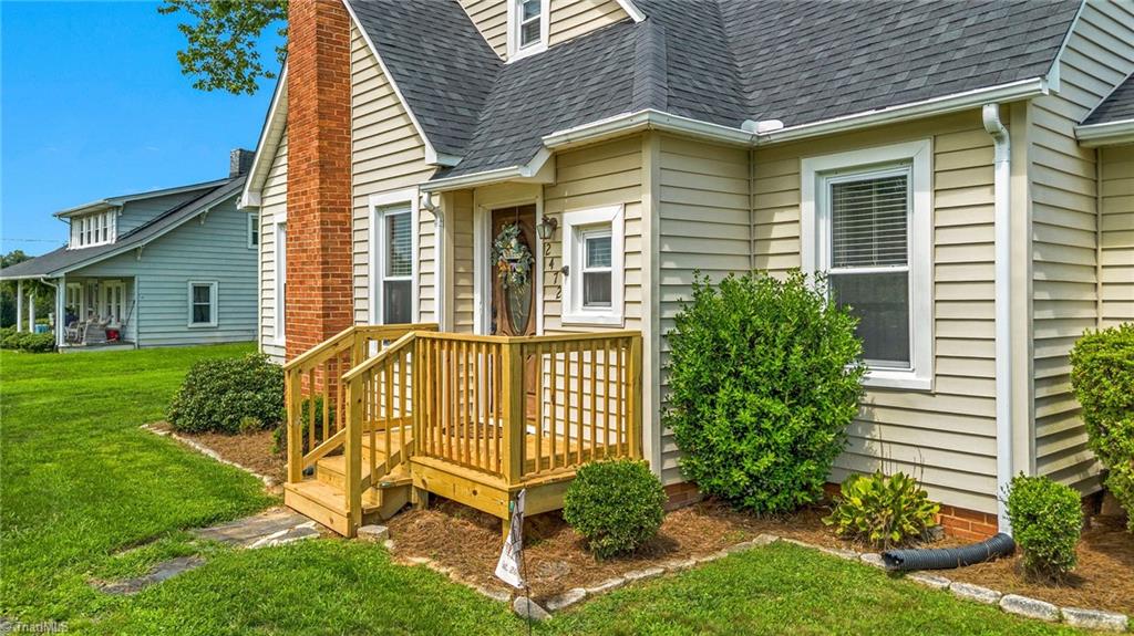 main property photo 2