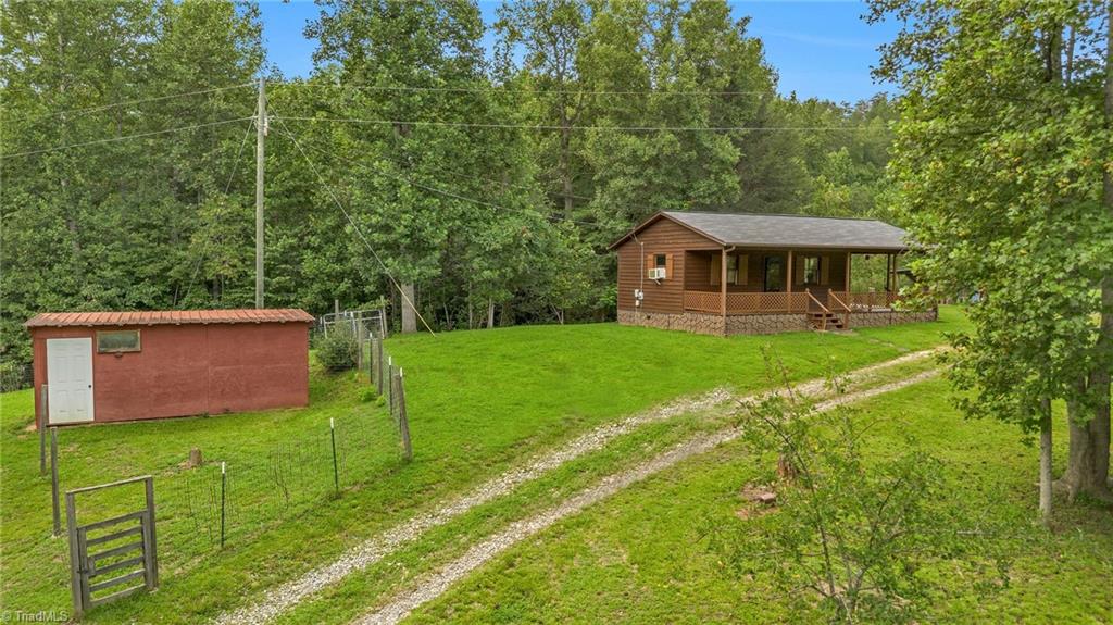 main property photo 36