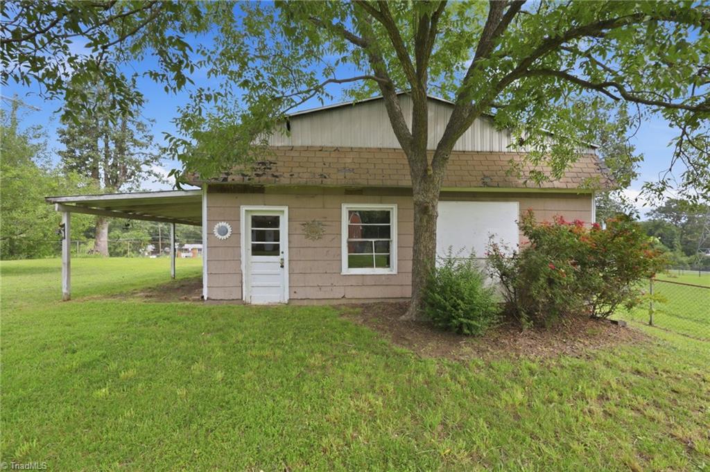 main property photo 22