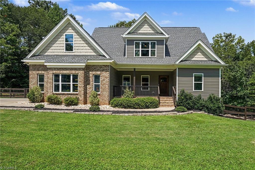 main property photo 0