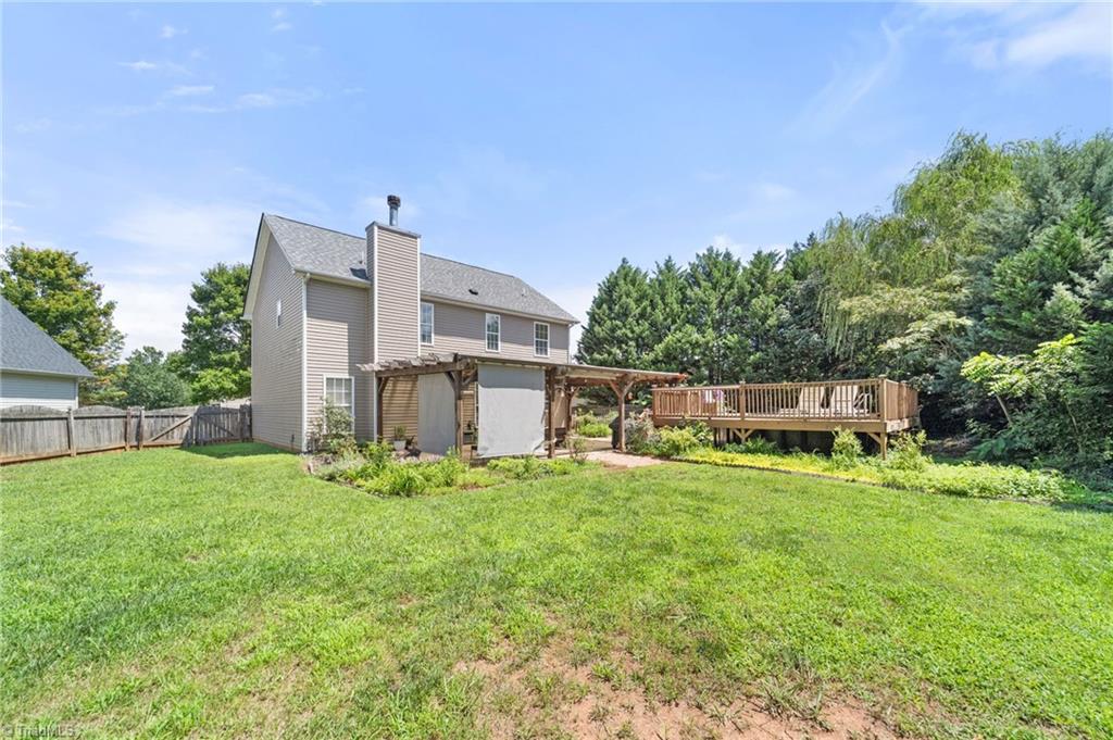 main property photo 28