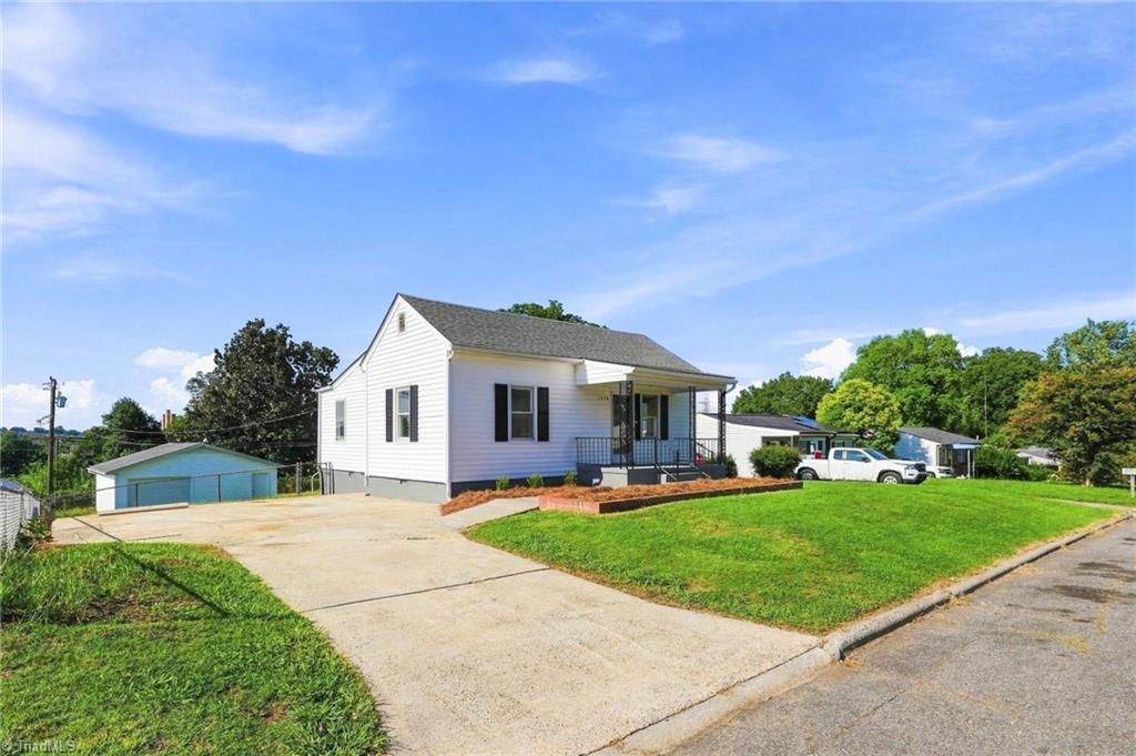 main property photo 1