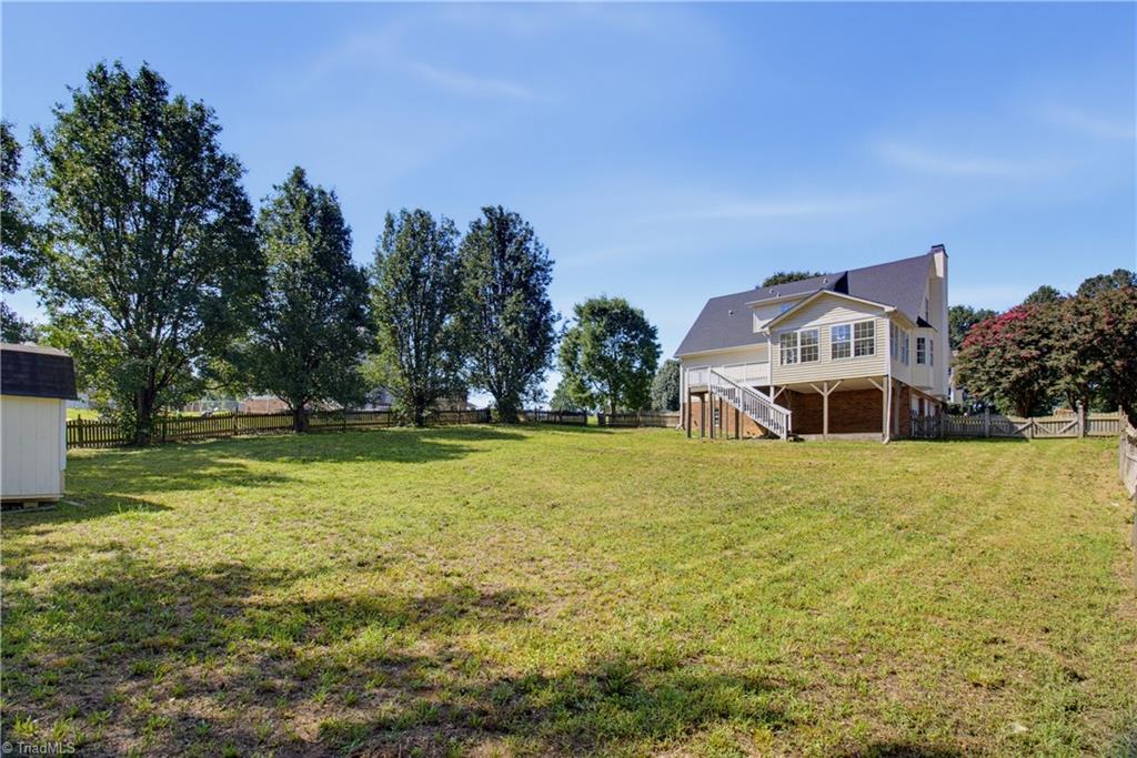 main property photo 27