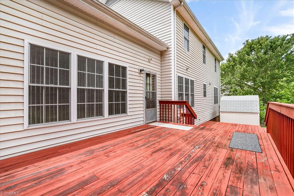 main property photo 41