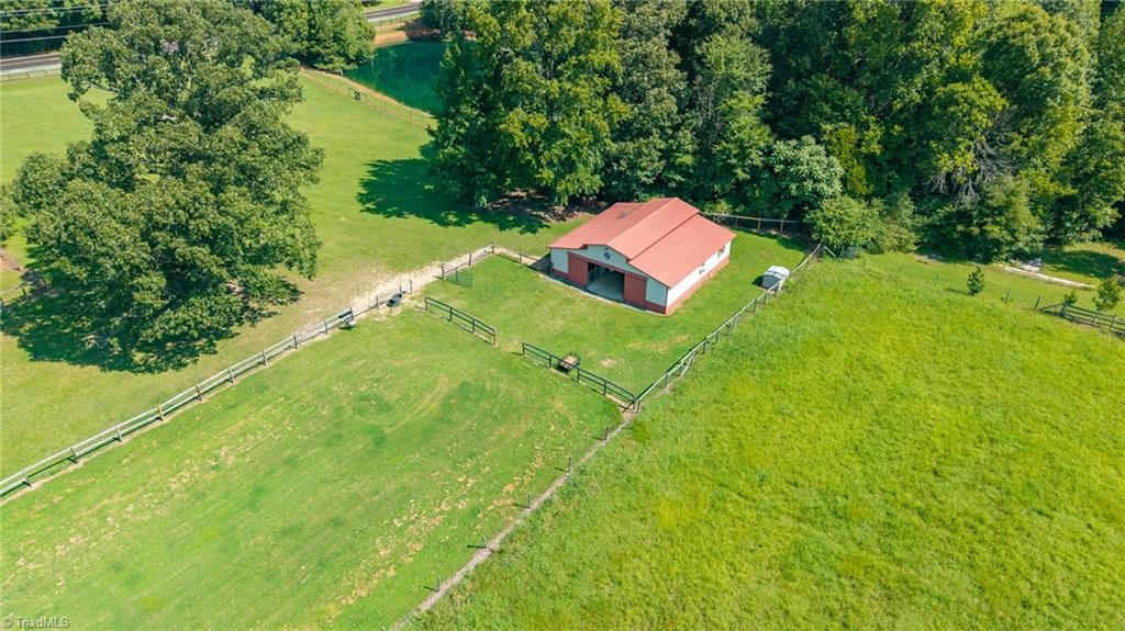main property photo 47