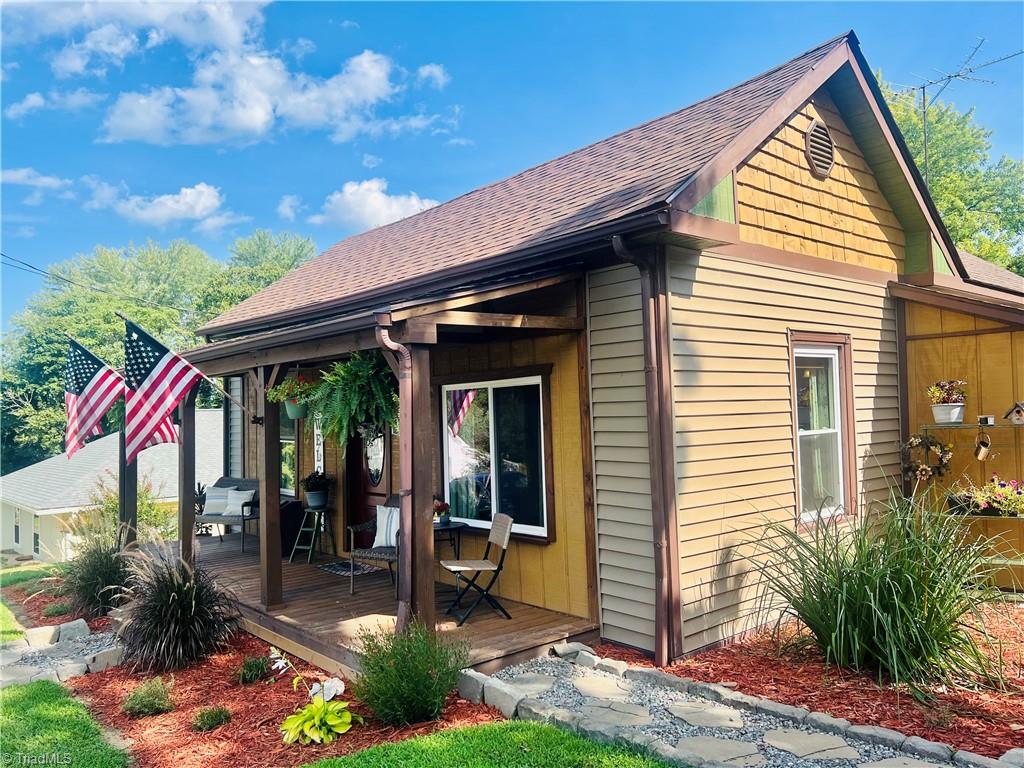 main property photo 21