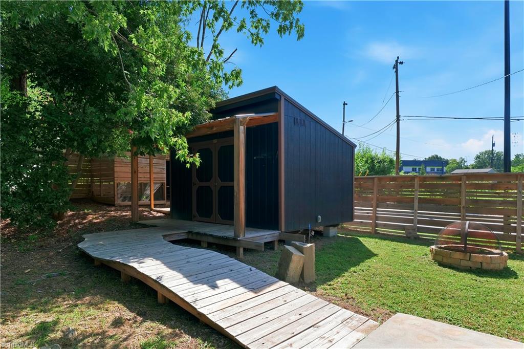 main property photo 21