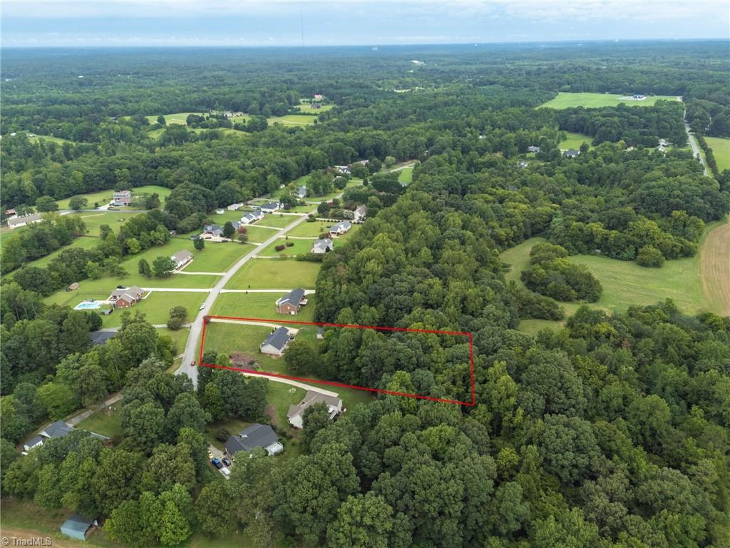 main property photo 37