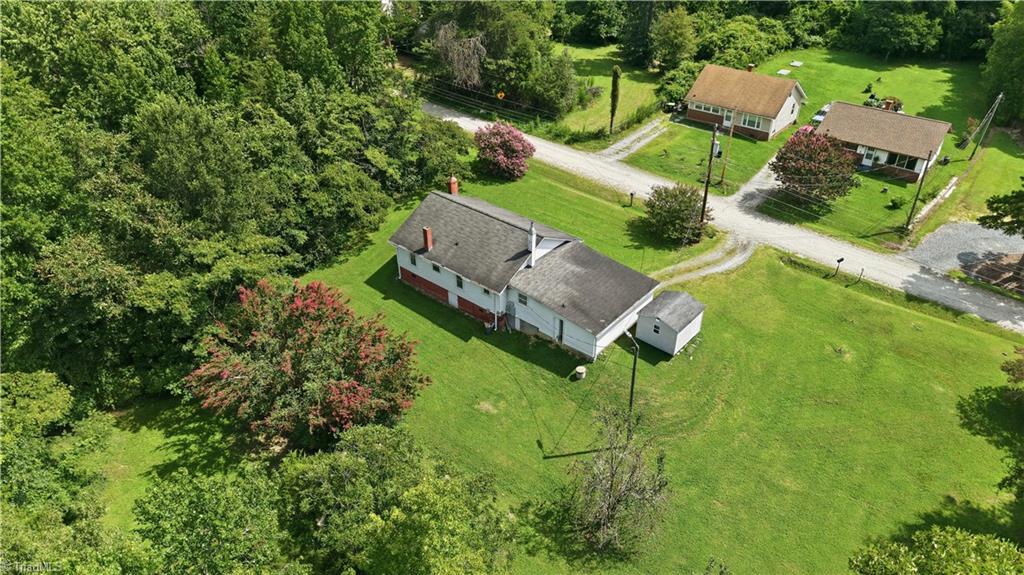 main property photo 32