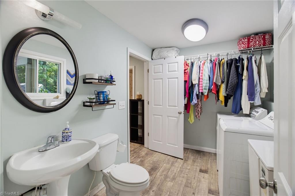 main property photo 16