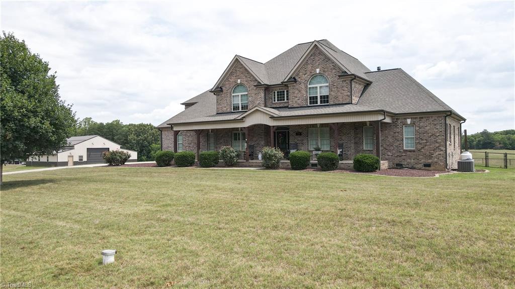 main property photo 44
