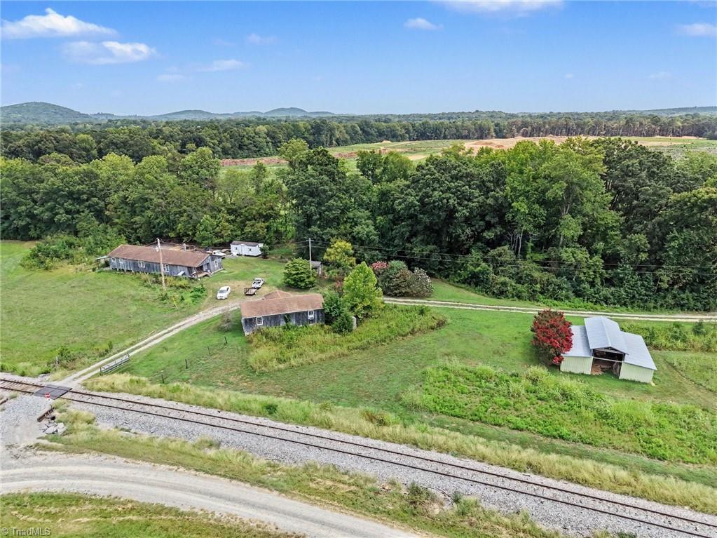 main property photo 46