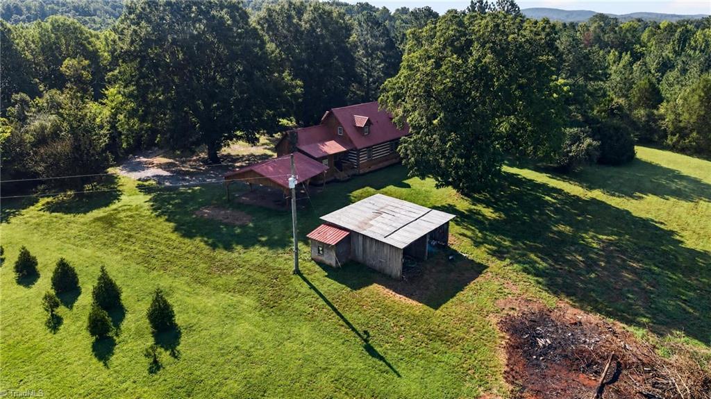 main property photo 40