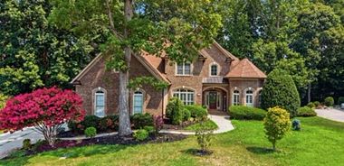 image of property with 4 Bed | 3 Bath | 3,157 Sqft