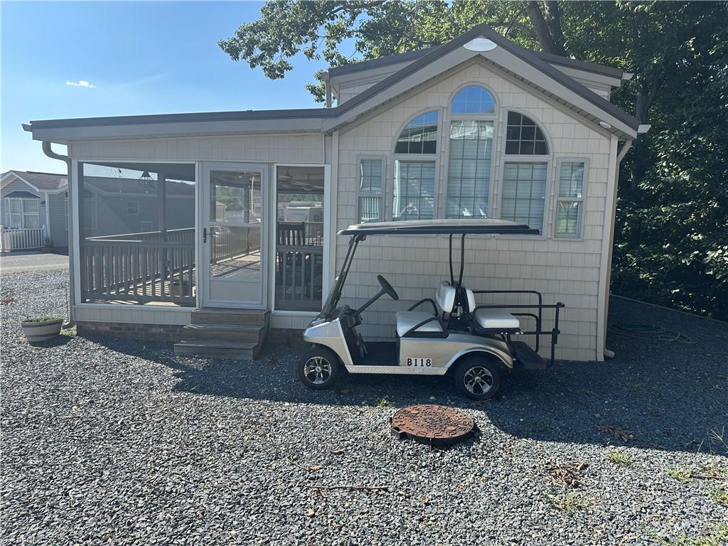 main property photo 30