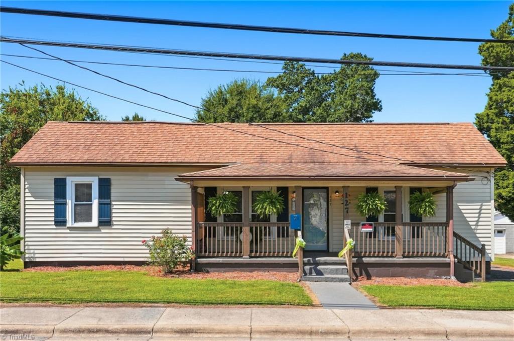 main property photo 0
