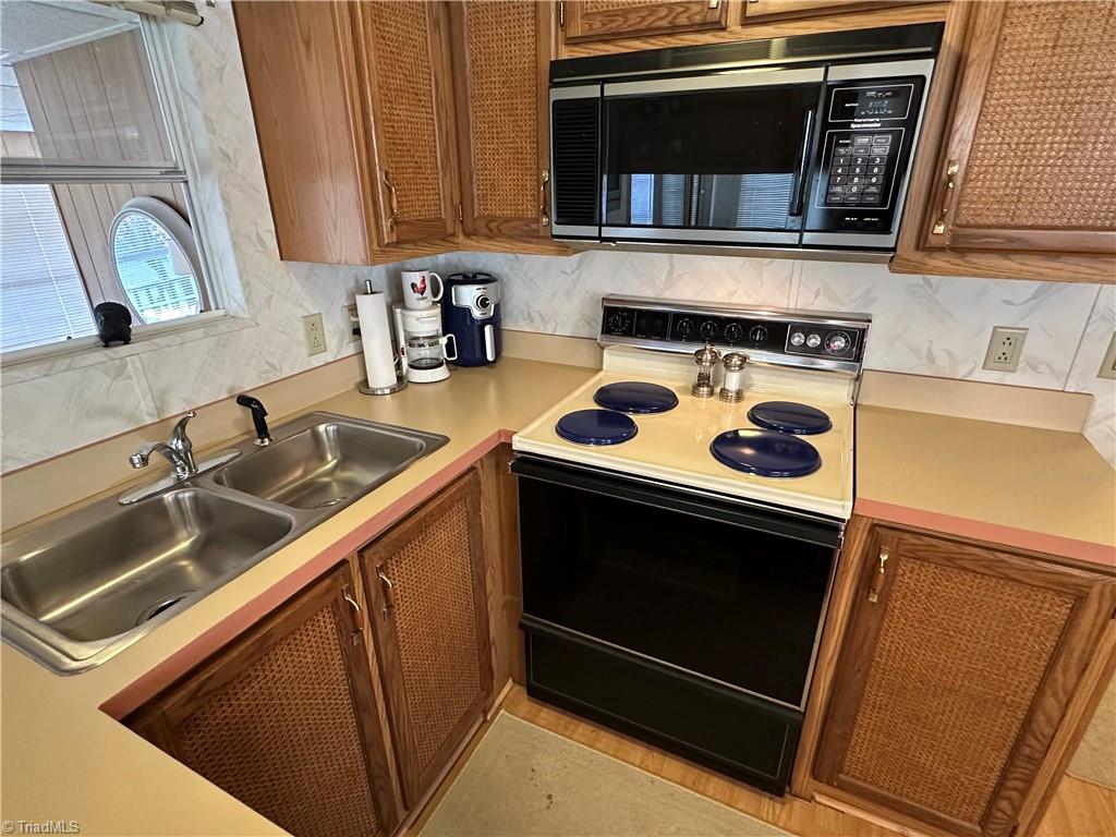 property viewer photo 10