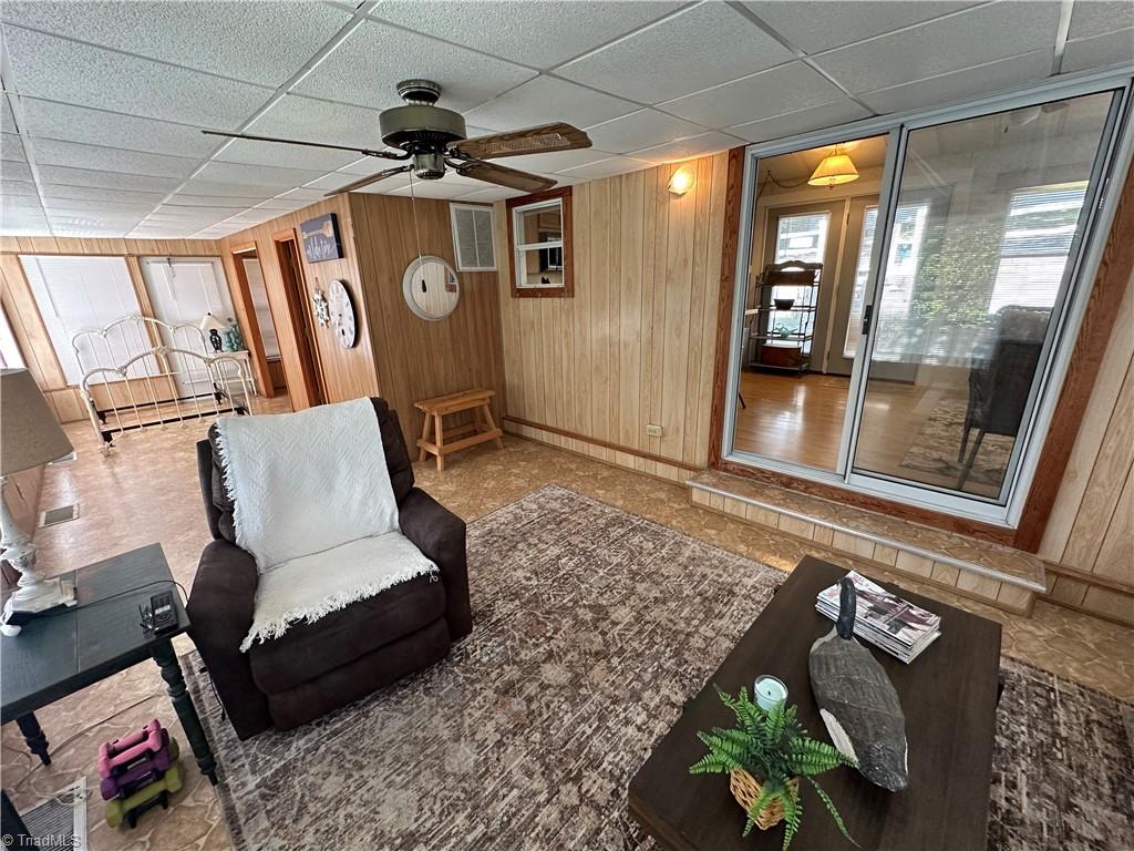 property viewer photo 14