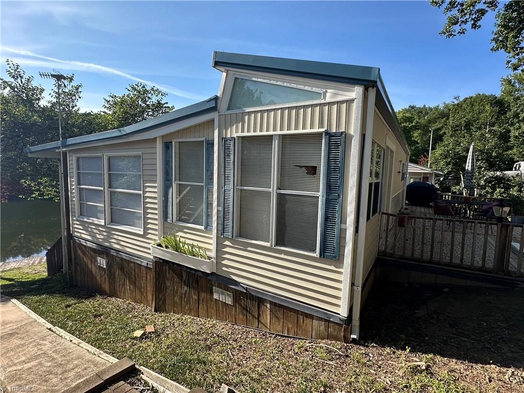 property viewer photo 2