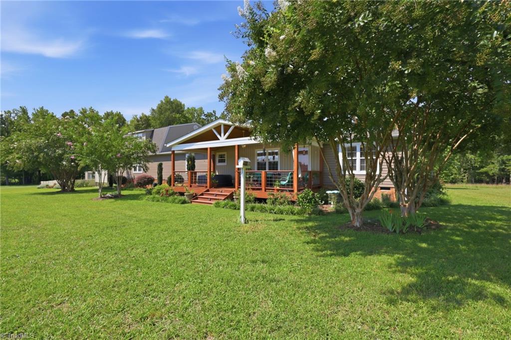 main property photo 28