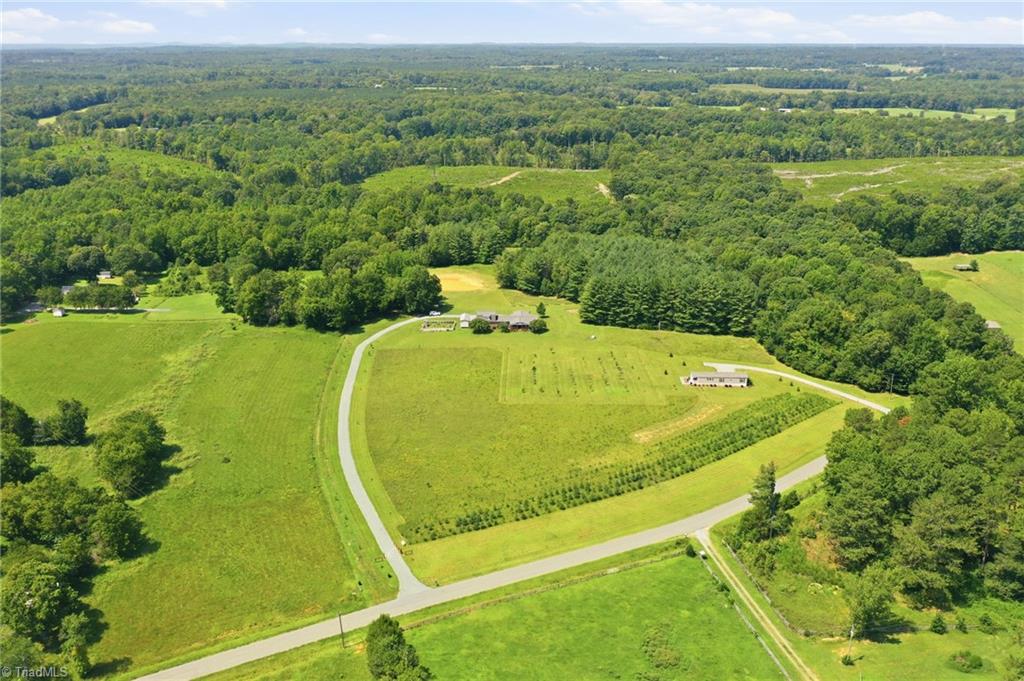 main property photo 49