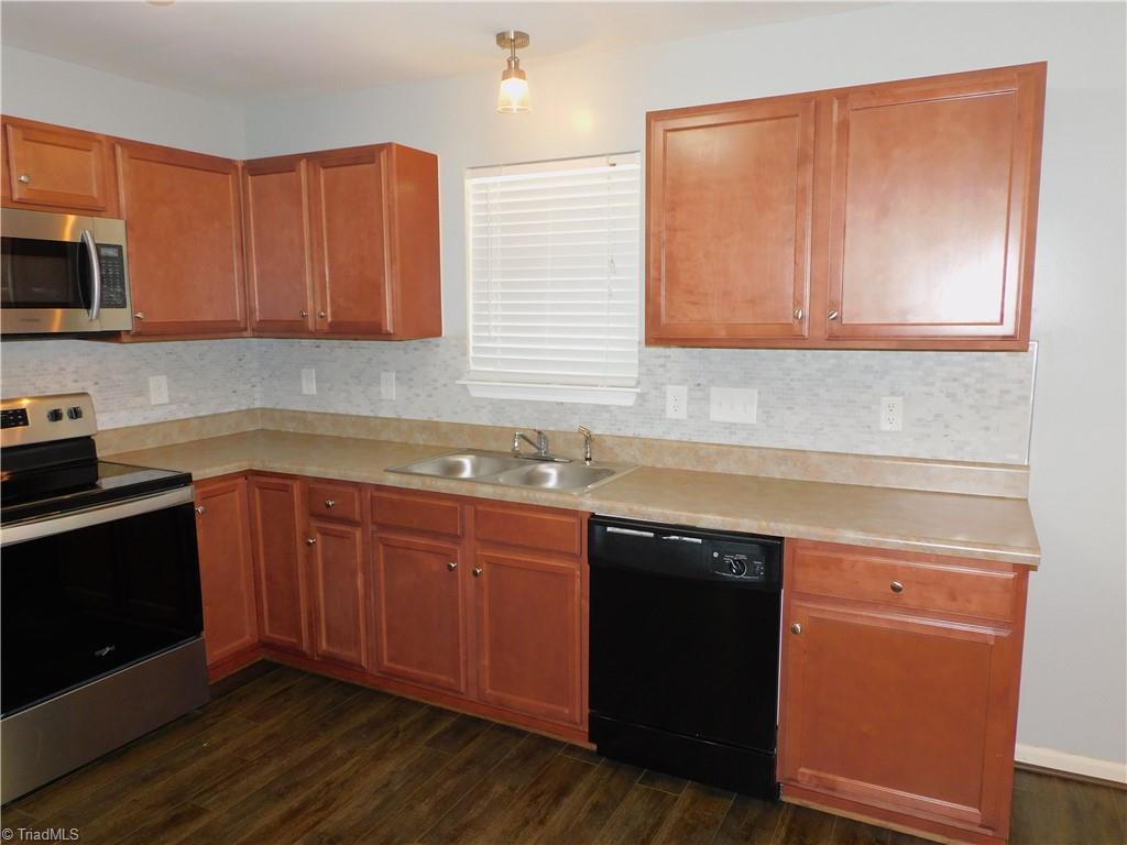 property viewer photo 6