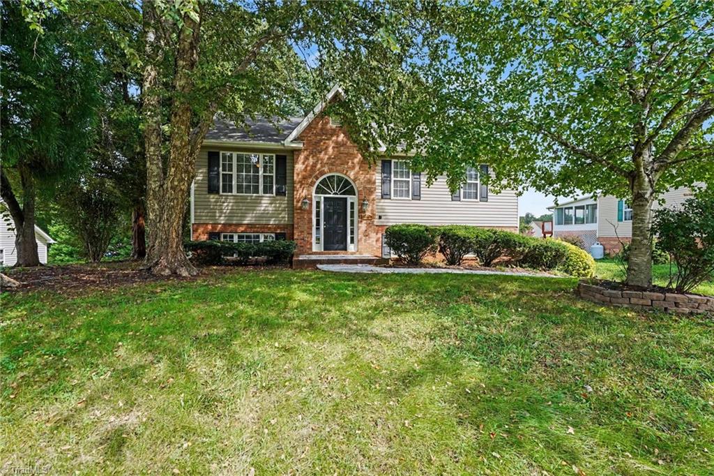 main property photo 3