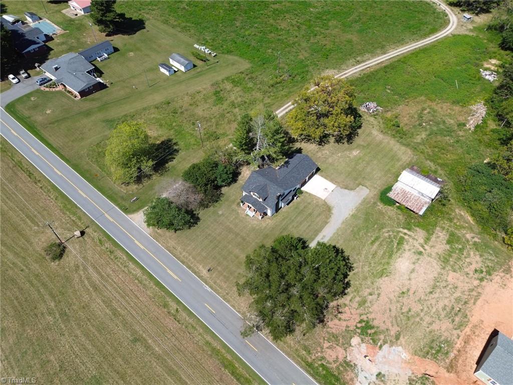 main property photo 44