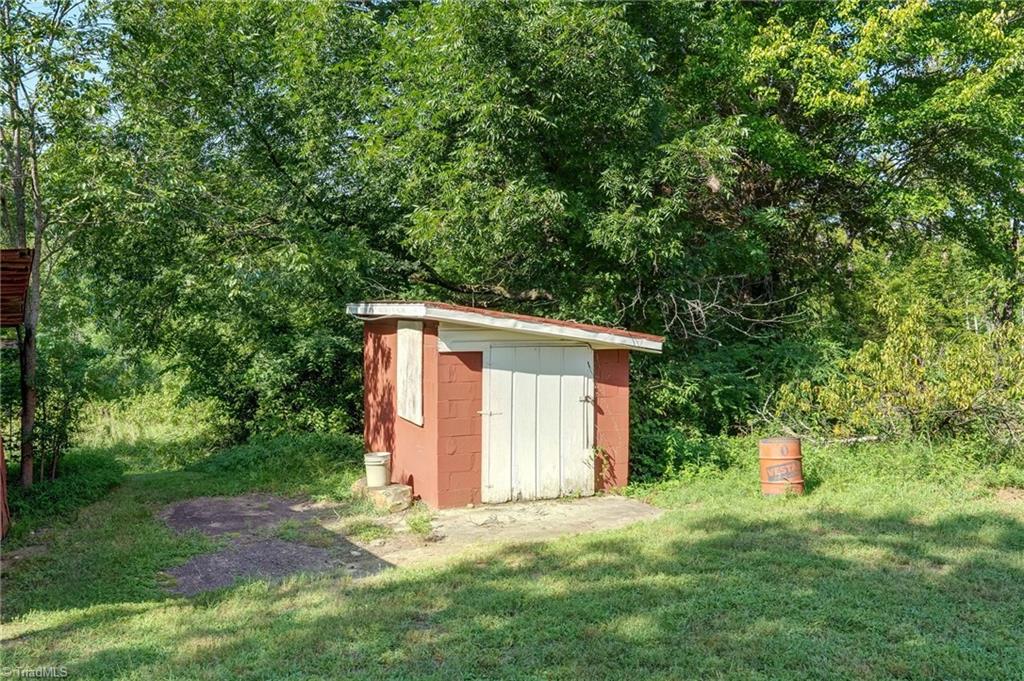 main property photo 44