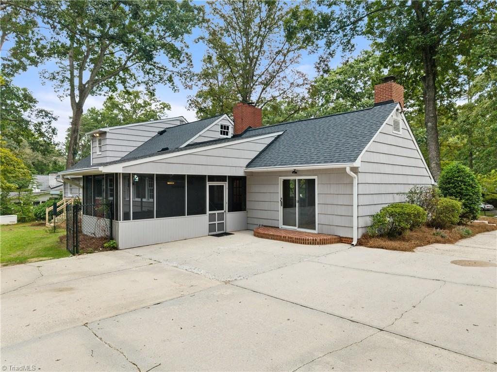 main property photo 34