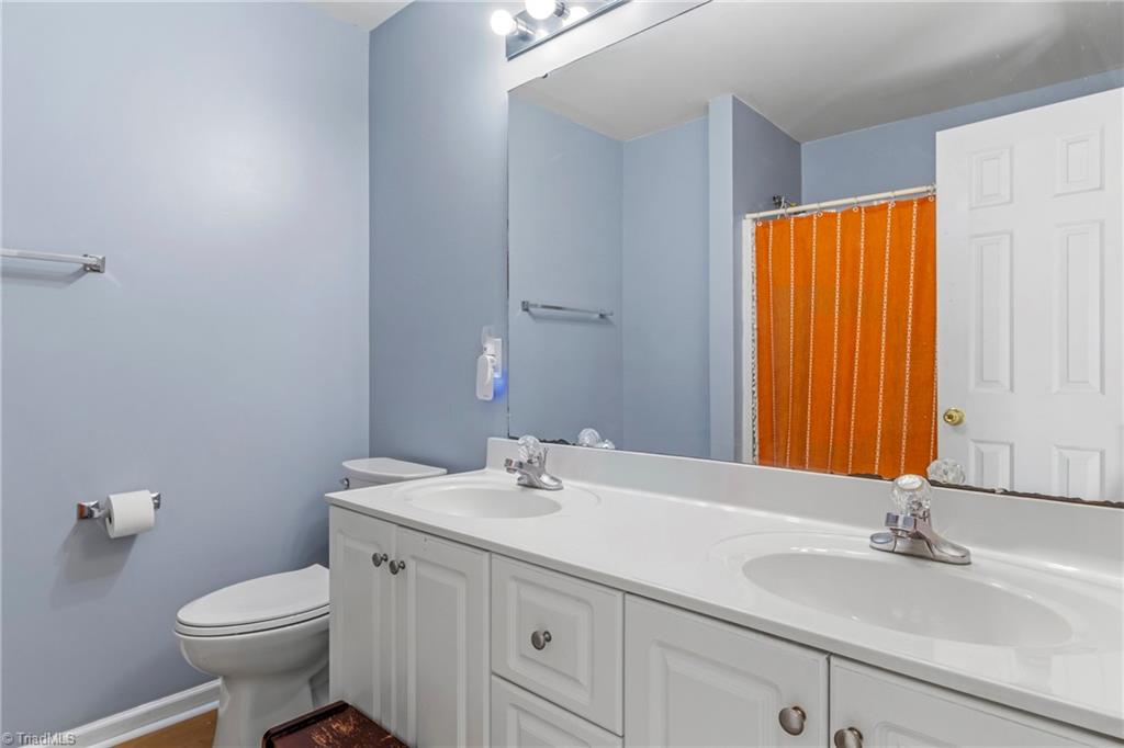 main property photo 20