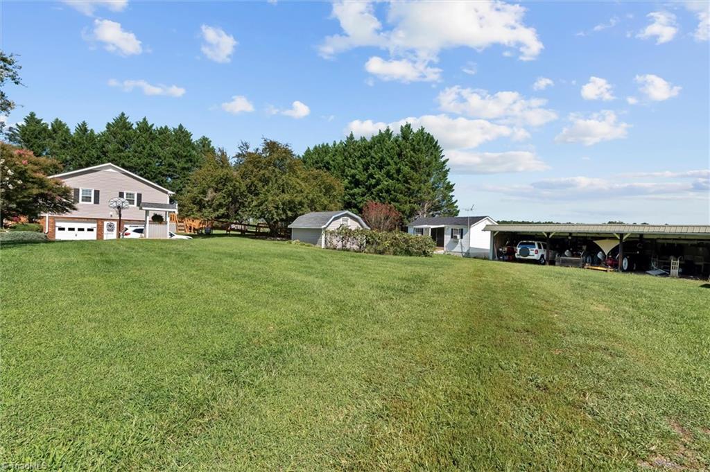 main property photo 34